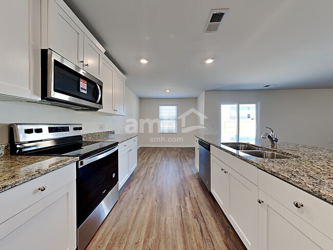 Photo - 1337 John Swann St