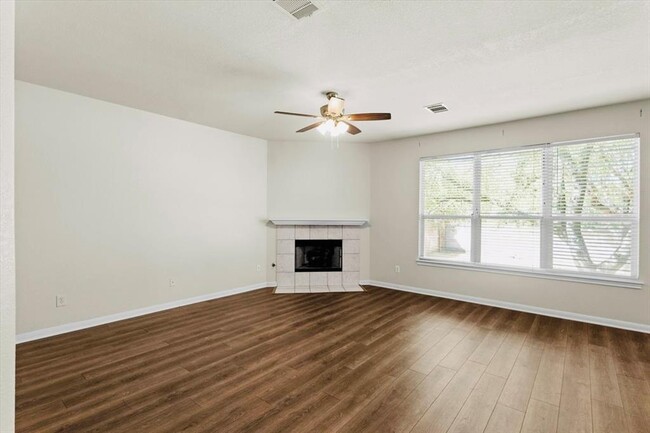 Photo - 3112 Burks Ln