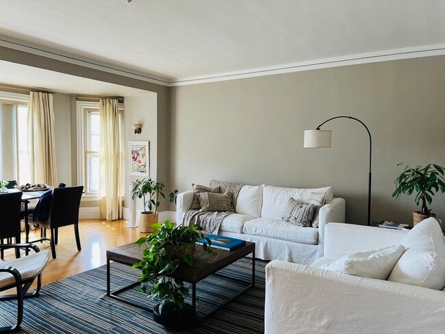 Building Photo - 1572 Massachusetts Ave Unit 47