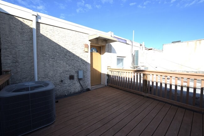 Photo - 1547 S 13th St