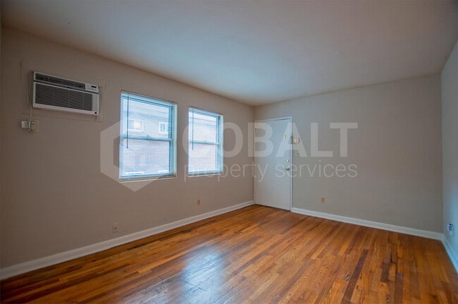 Photo - 944 St Charles Ave NE Unit 9