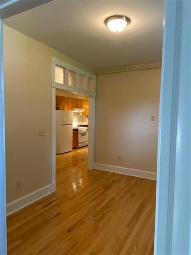 Photo - 878 Massachusetts Ave Unidad 6