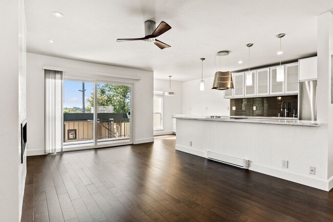 Building Photo - Modern Sanctuary with High-End Upgrades Rental