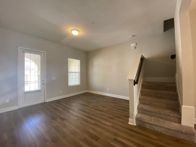 Photo - 2408 Lobelia Dr