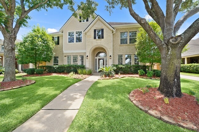 Building Photo - 16007 Berkshire Manor Ln Rental