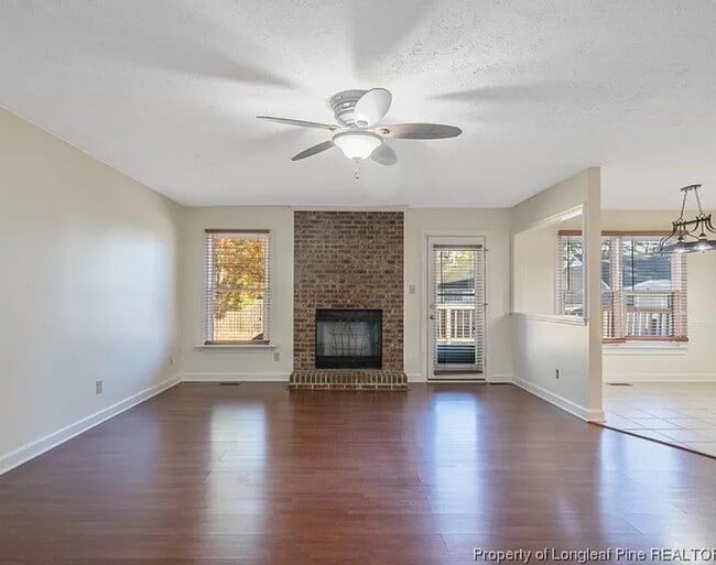 Photo - 6466 Brookshire St