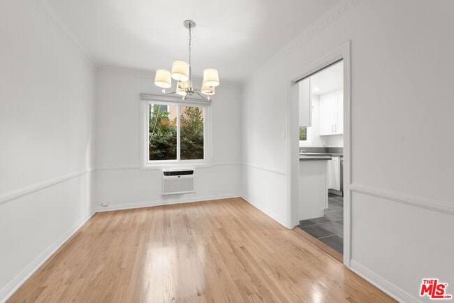 Photo - 1208 N Crescent Heights Blvd Unit 4