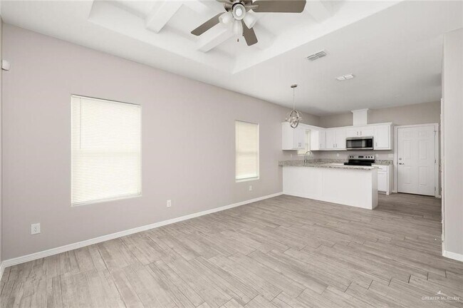 Photo - 13 13th St Unidad 4