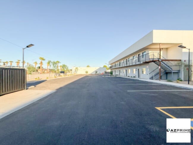 Photo - $1295 OFF FIRST MONTH'S RENT MOVE IN SPECIAL! Modern 2/2 Phoenix Apartment - Brand-New &amp; Cent...