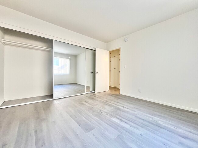 Photo - 4098 Arch Dr Unit 5