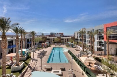 Photo - 353 E Bonneville Ave Unidad 811