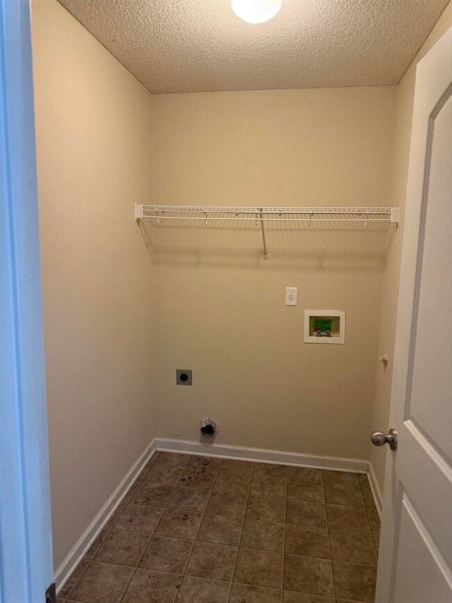Photo - 10389 Redmond Dr