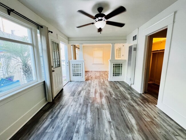 Building Photo - Adorable bungalow cottage in Bluff Park