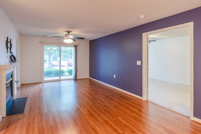 Photo - 10024 Vanderbilt Cir Unit 1