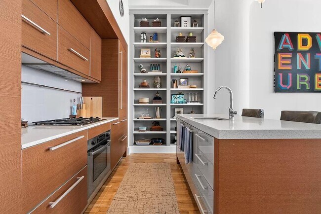 Photo - 130 Hicks St Unidad 434