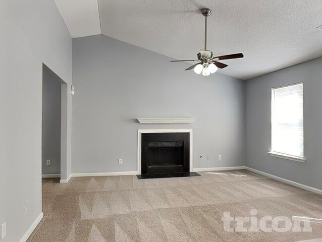 Photo - 245 Longview Dr