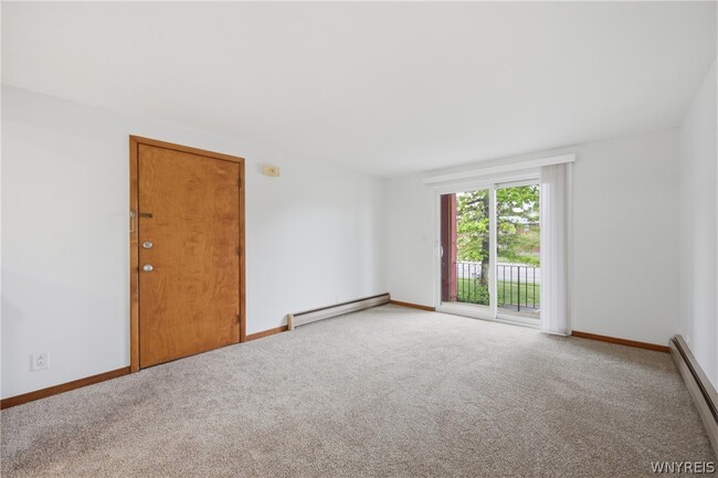 Photo - 2500 Sheridan Dr