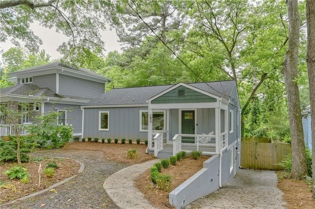 Photo - 109 Wyman St SE