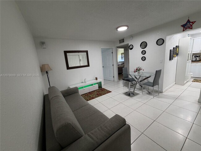 Photo - 17530 NW 68th Ave Unit C1005