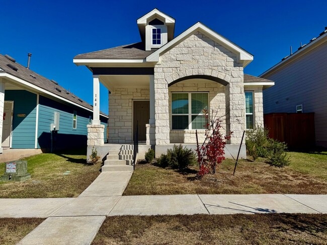 Building Photo - Impeccable 3 Bedroom in Trace