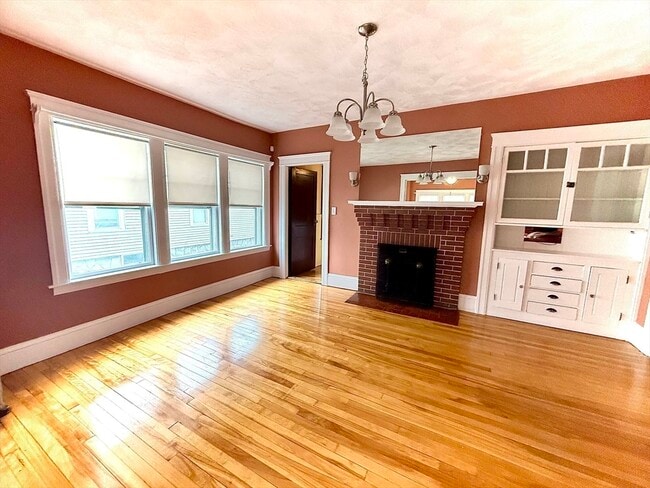 Photo - 446 Chandler St Unit 1