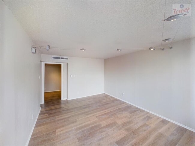 Photo - 1800 Lavaca St Unidad 308