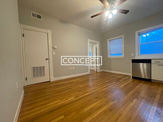 Photo - 26 John F. Kennedy St