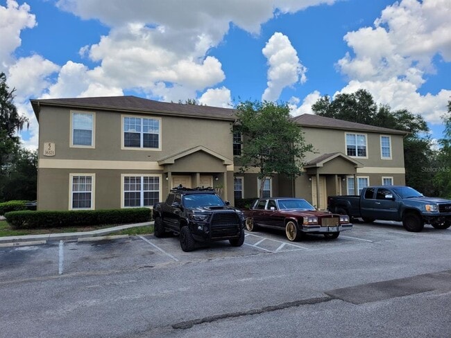Building Photo - 36321 Stonewood Ln Unit 103