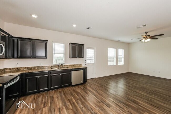 6008 Mojave Dr