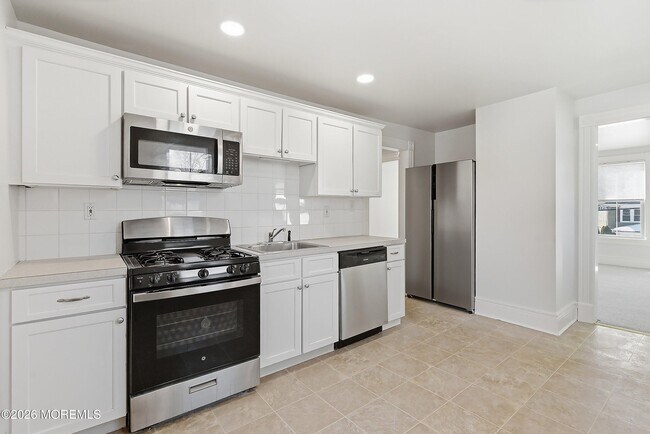 Photo - 94 Branch Ave