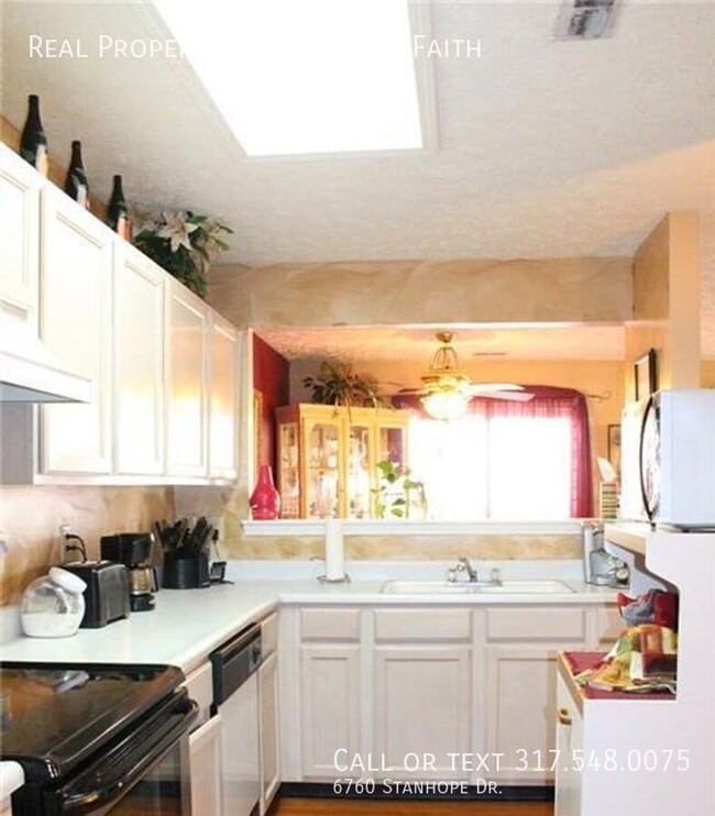 Photo - 6760 W Stanhope Dr