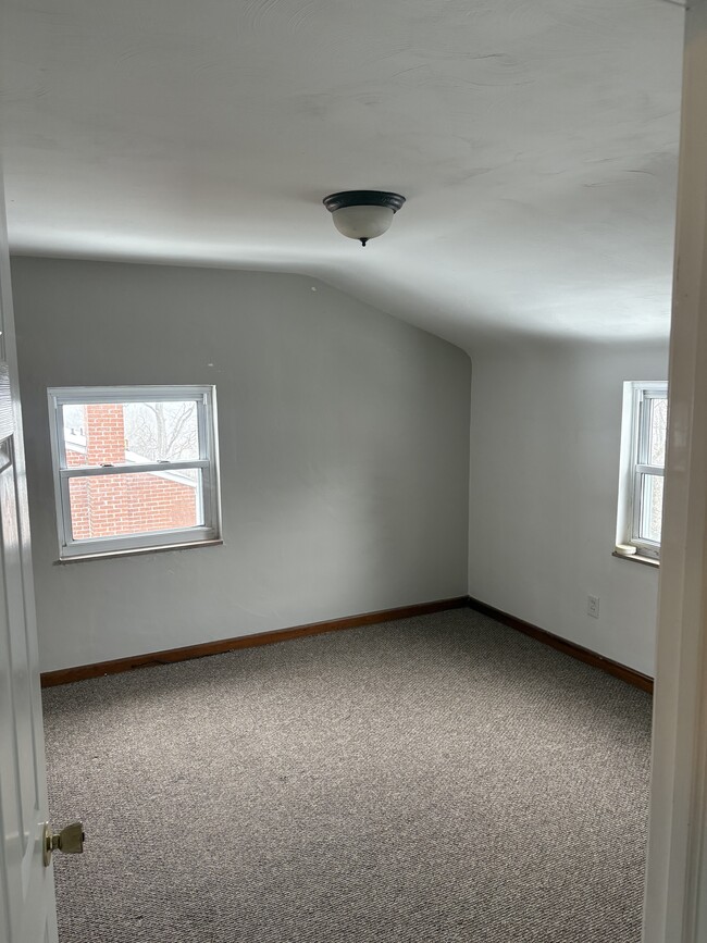 2nd bedroom - 3937 Meadowbrook Blvd Townhome