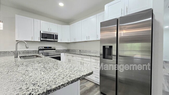 Photo - 5050 Jones Dr