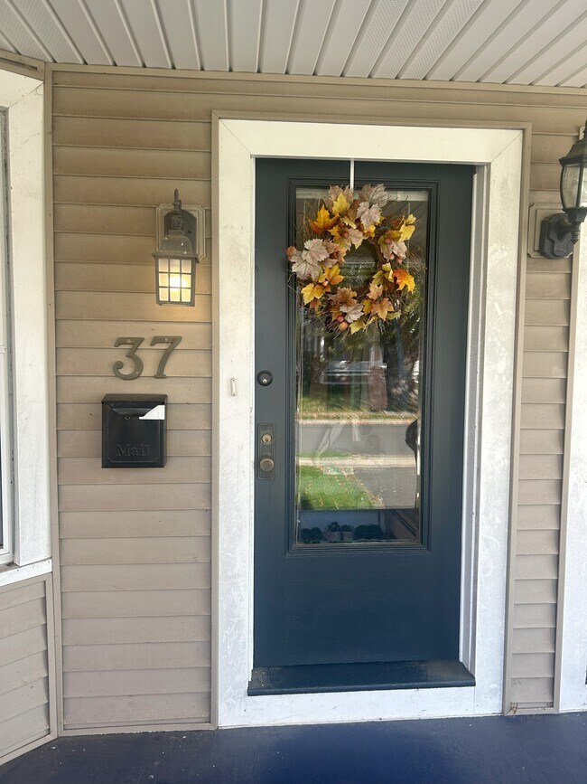 Photo - 37 Whitman Ave Unit 1