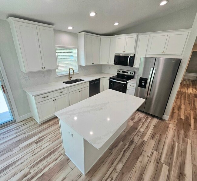 Photo - 11 Dogwood Drive Trail