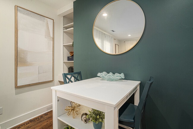 Photo - 1913 Orvid St