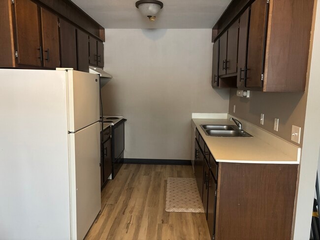 Photo - 704 9th St NW Unit 1