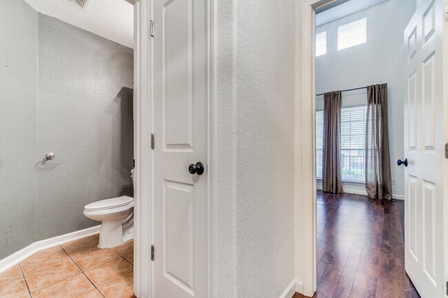 Photo - 10811 Marot Fld