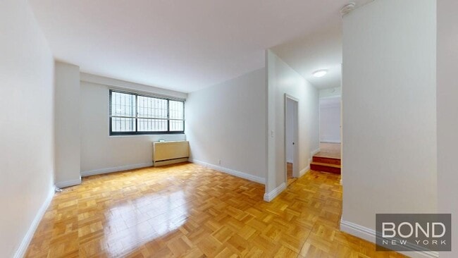Photo - 330 W 45th St Apartment Unit LB
