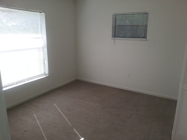 Photo - 4/3 Single Home at Poinciana AVAILABLE NOW