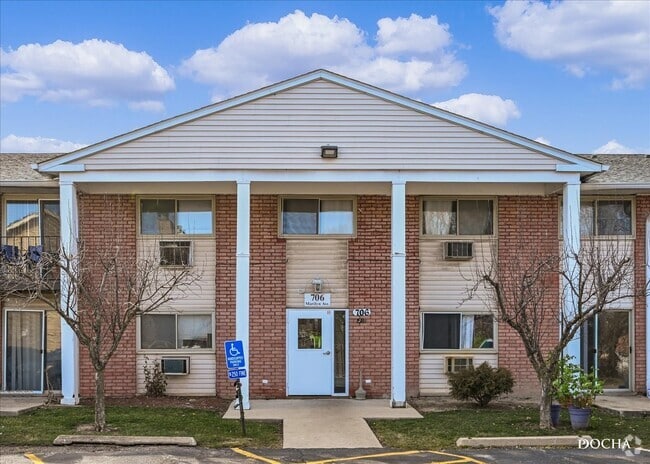Building Photo - 706 Marilyn Ave Unit 109 Rental