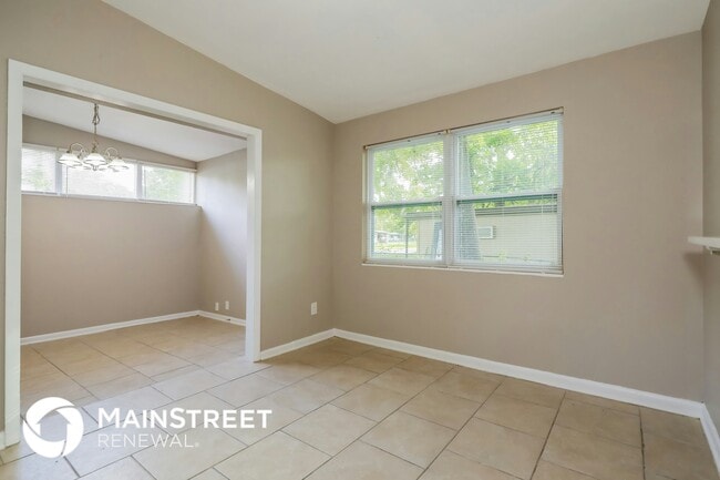 Photo - 6924 Clovis Rd