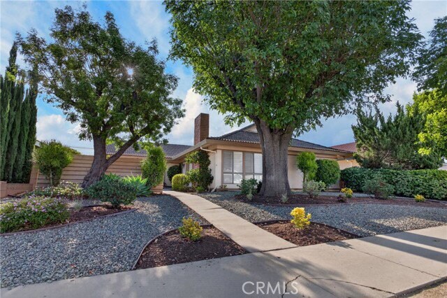 Photo - 9624 Swinton Ave