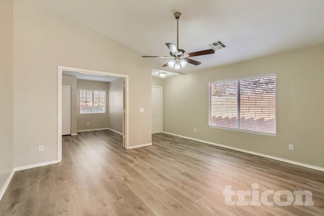 Photo - 12901 W Laurel Ln