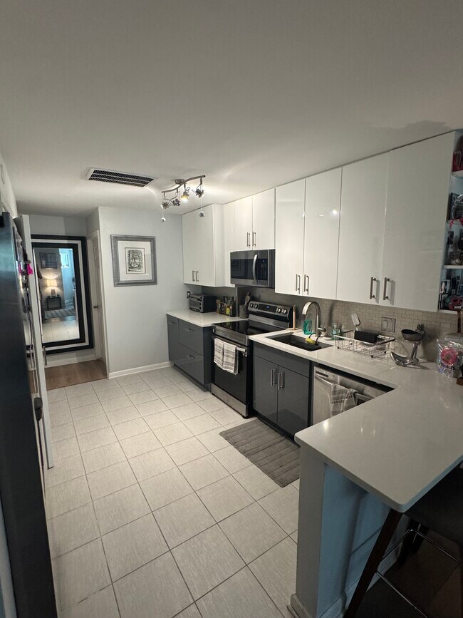 Photo - 2827 13th St NW Unit 2
