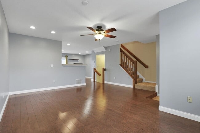 Photo - 243 Oxford Oak Dr Unit 243