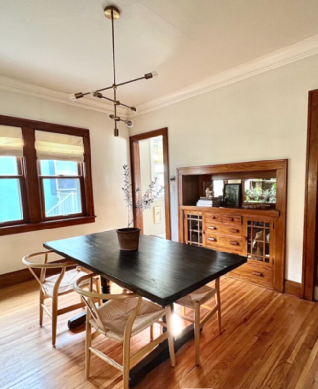 Photo - 4740 Oakland Ave