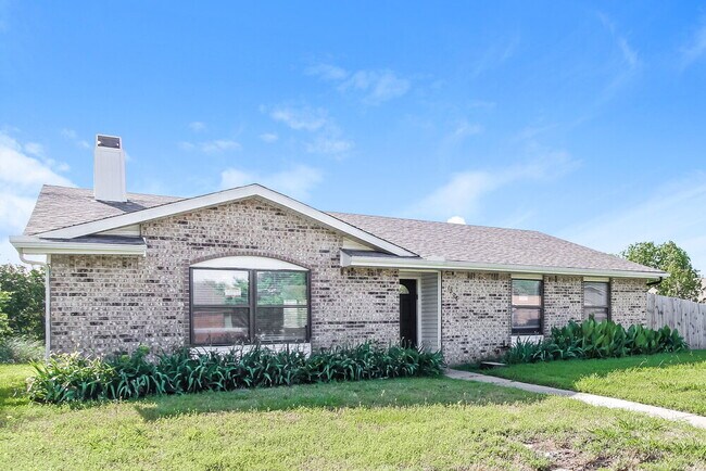 Photo - 1208 Grinnel Dr