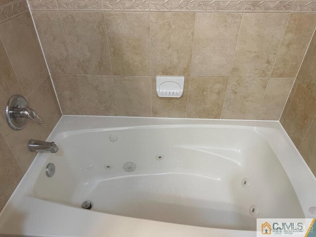 Photo - 2024 Grand Ave