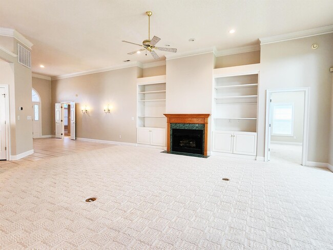 Photo - 192 Hamby Dr